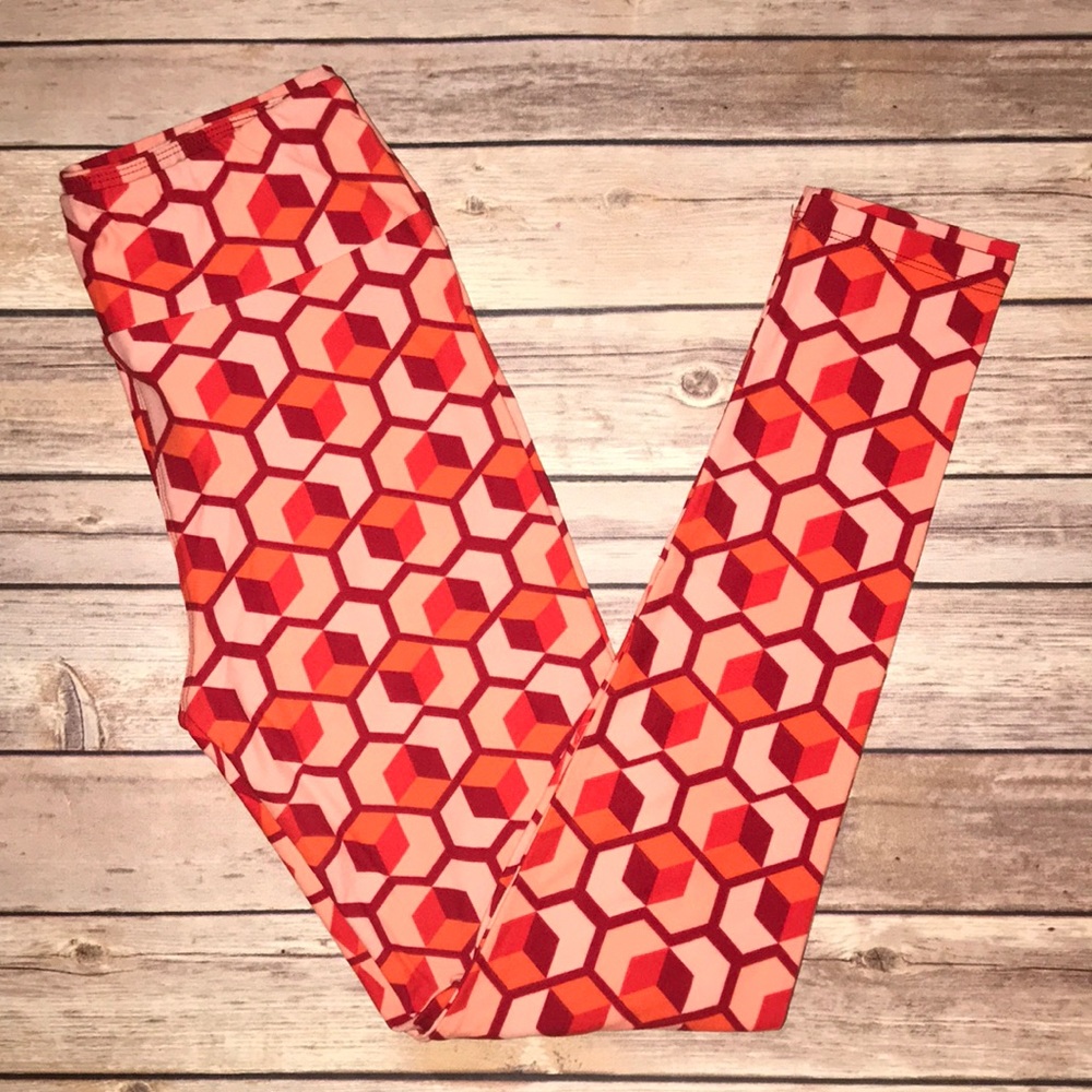 LuLaRoe Valentine’s Leggings
